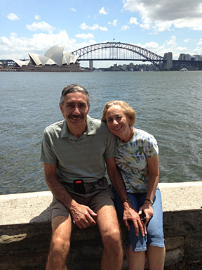 photo of Dan and Sue Simmons at Sydney harbor