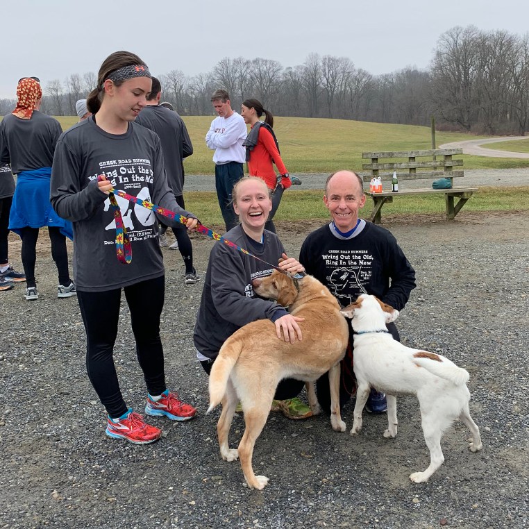 photo of dogs with Roses
