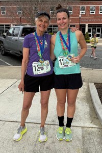 photo of Diane and Christine Kukich